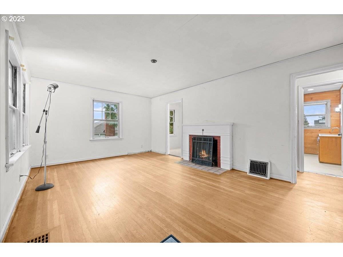 Portland, OR 97239,4729 SW 31ST DR