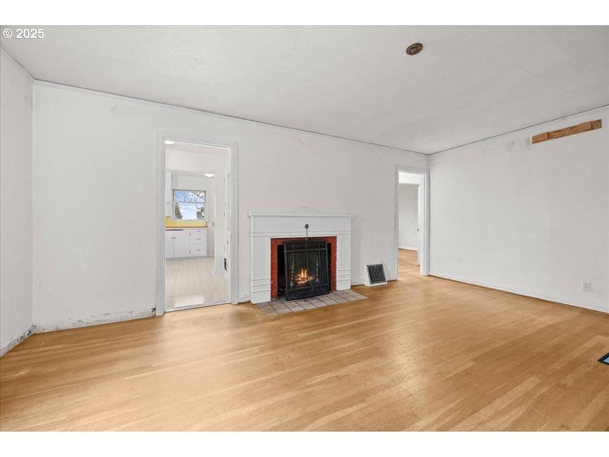 Portland, OR 97239,4729 SW 31ST DR