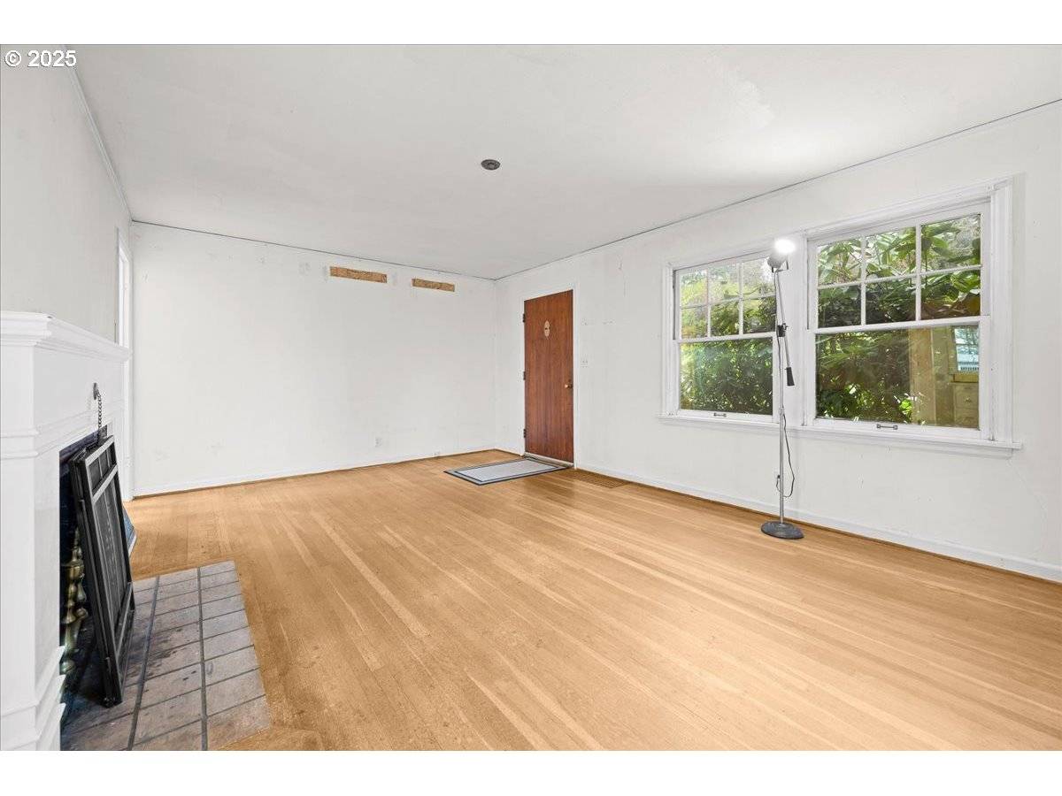 Portland, OR 97239,4729 SW 31ST DR