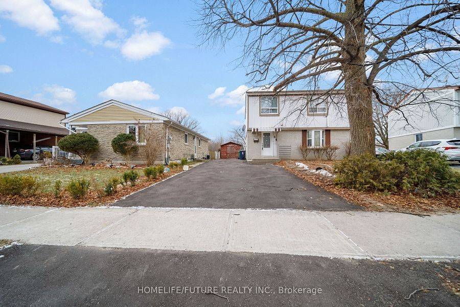 Toronto E11, ON M1B 2A2,8 Coltman CRES