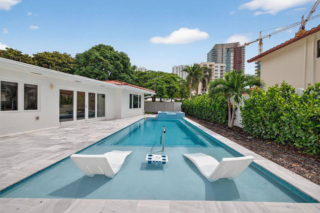 Lauderdale By The Sea, FL 33062,3280 Cypress Creek Dr