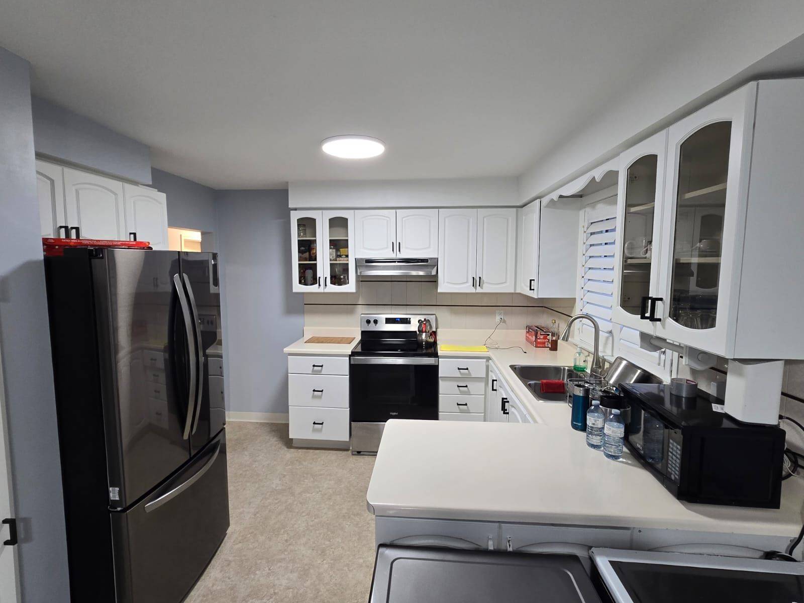 Toronto W05, ON M3J 1R8,148 Derrydown RD S ##Main