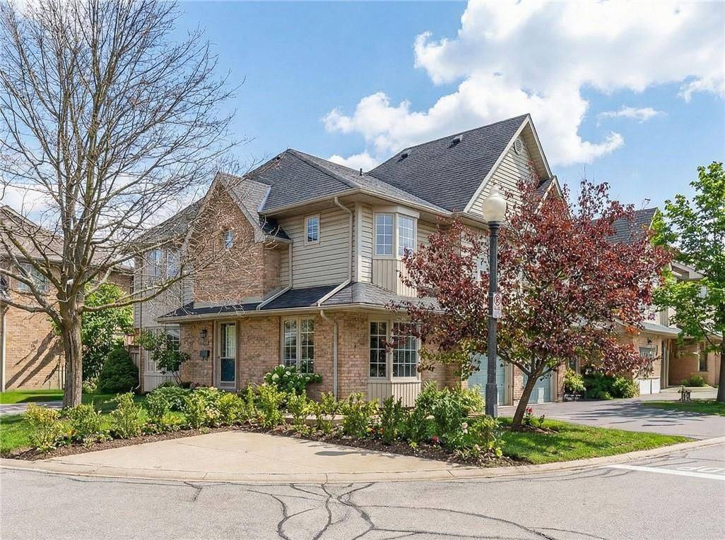 Burlington, ON L7N 1N1,3333 New ST #120