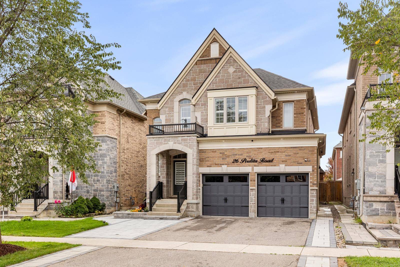 Brampton, ON L6Y 6B3,26 Perdita RD #Main & 2nd Flr.