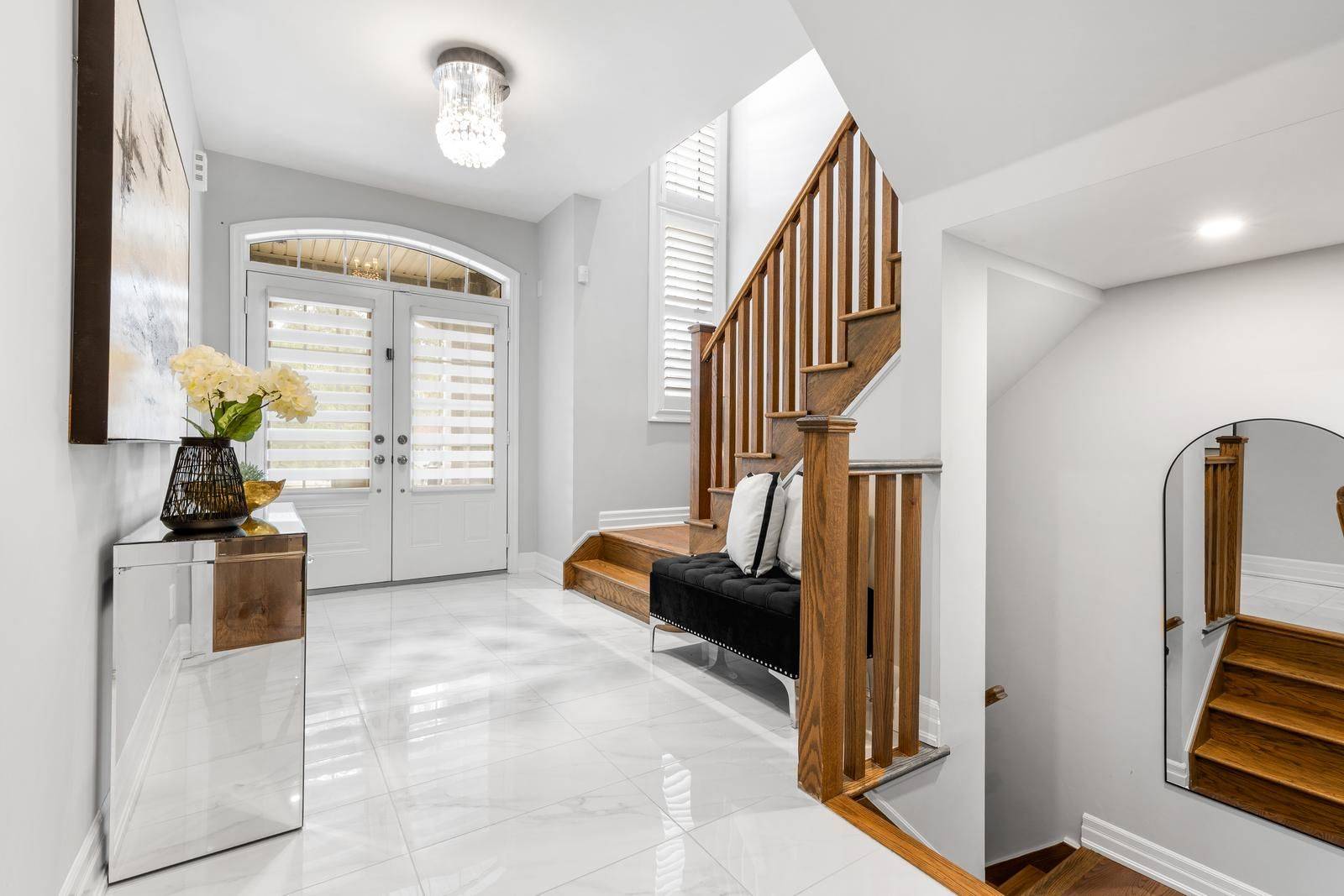 Brampton, ON L6Y 6B3,26 Perdita RD #Main & 2nd Flr.