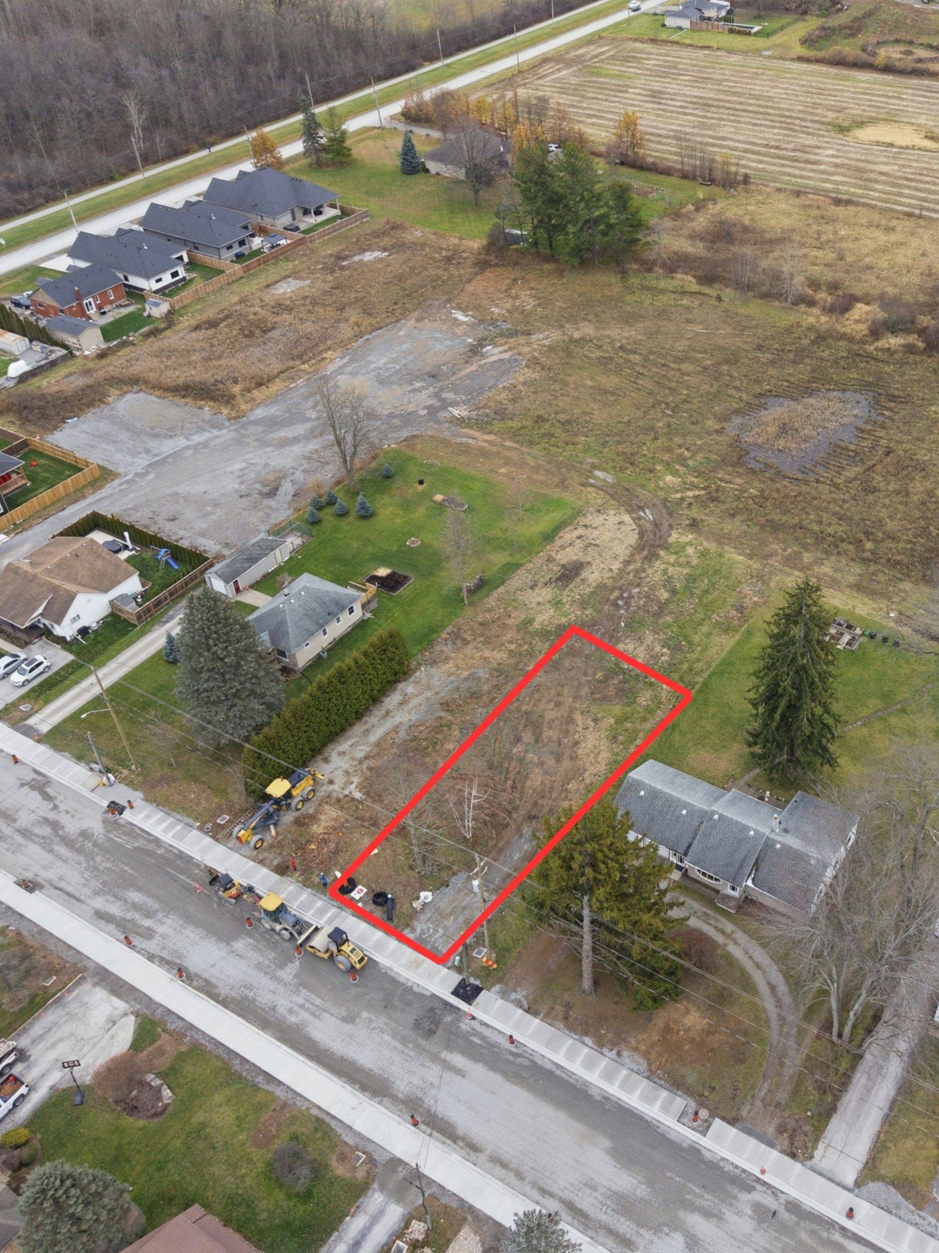 Pelham, ON L3C 3H3,717 Quaker RD