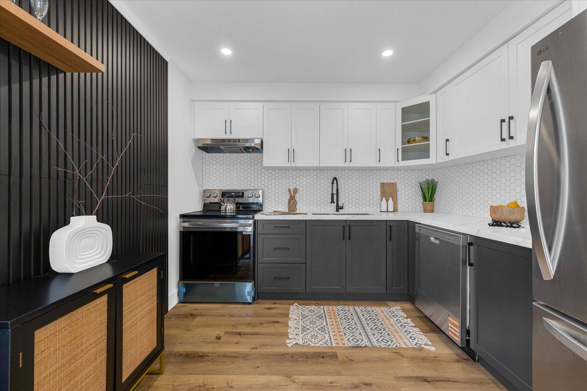 Hamilton, ON L8W 3C7,1255 Upper Gage AVE #10