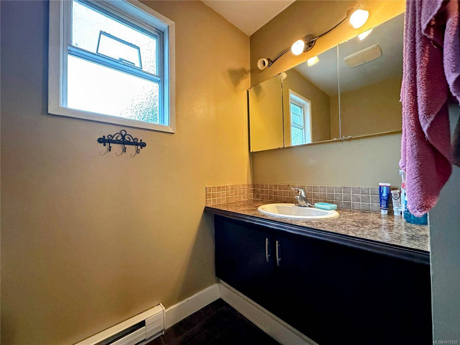 Nanaimo, BC V9T 2H2,4661 Wellington Rd