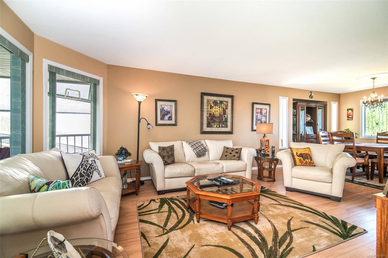 Campbell River, BC V9H 1S2,764 Bowen Dr