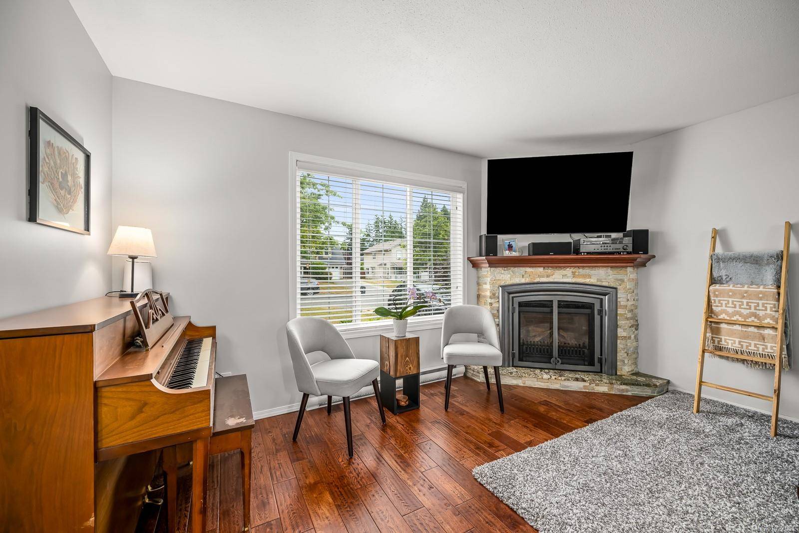 Courtenay, BC V9N 9W7,2962 Huckleberry Pl