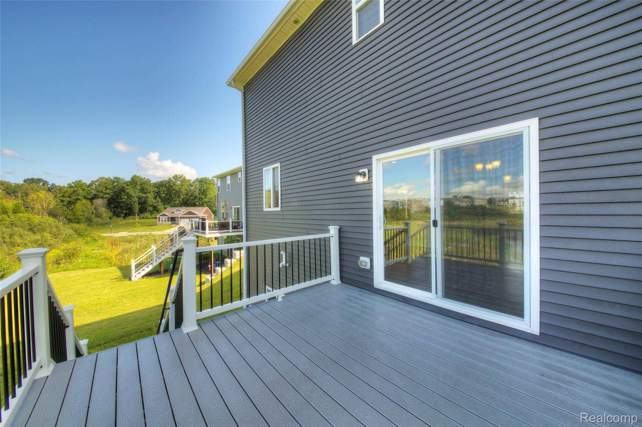 Howell, MI 48843,3040 Bogues View DR