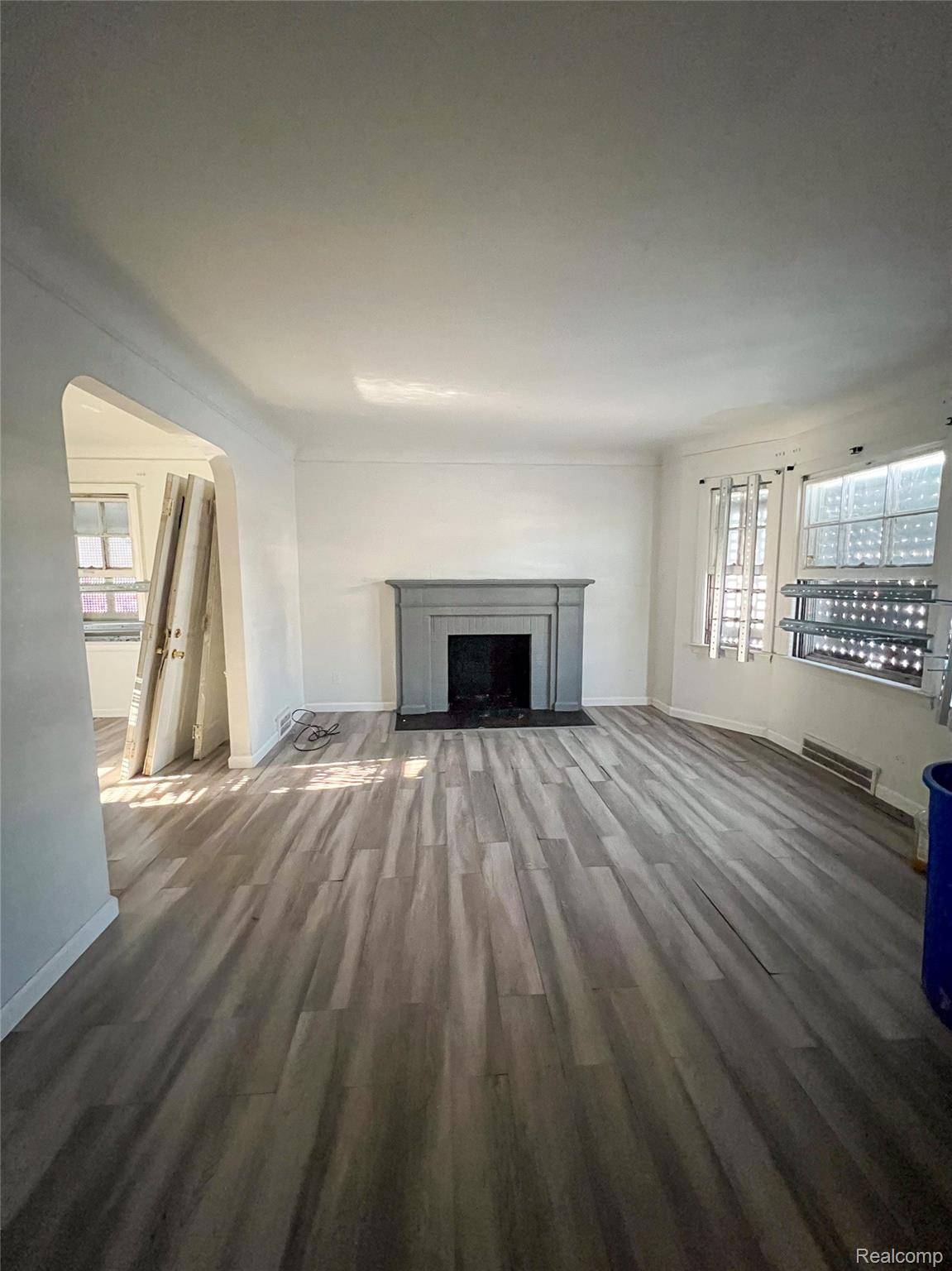 Detroit, MI 48224,3945 DEVONSHIRE RD