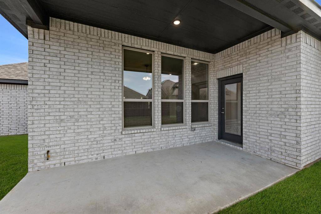 Justin, TX 76247,1107 Worthington Drive