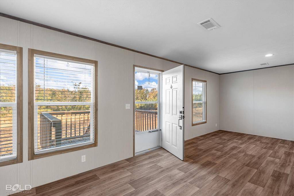 Plain Dealing, LA 71064,10565 Highway 3