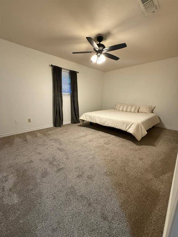 Lindsay, TX 76250,401 2nd Street