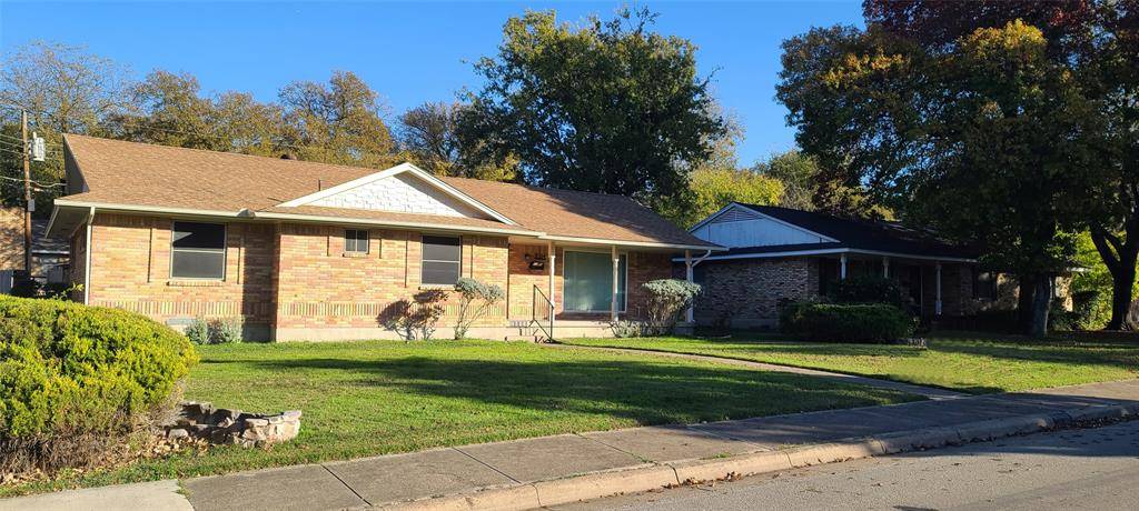 Dallas, TX 75232,6314 Autumn Woods Trail