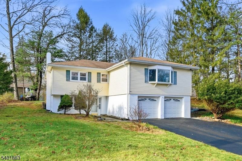 Vernon Twp., NJ 07422,4 Rainbow Trl