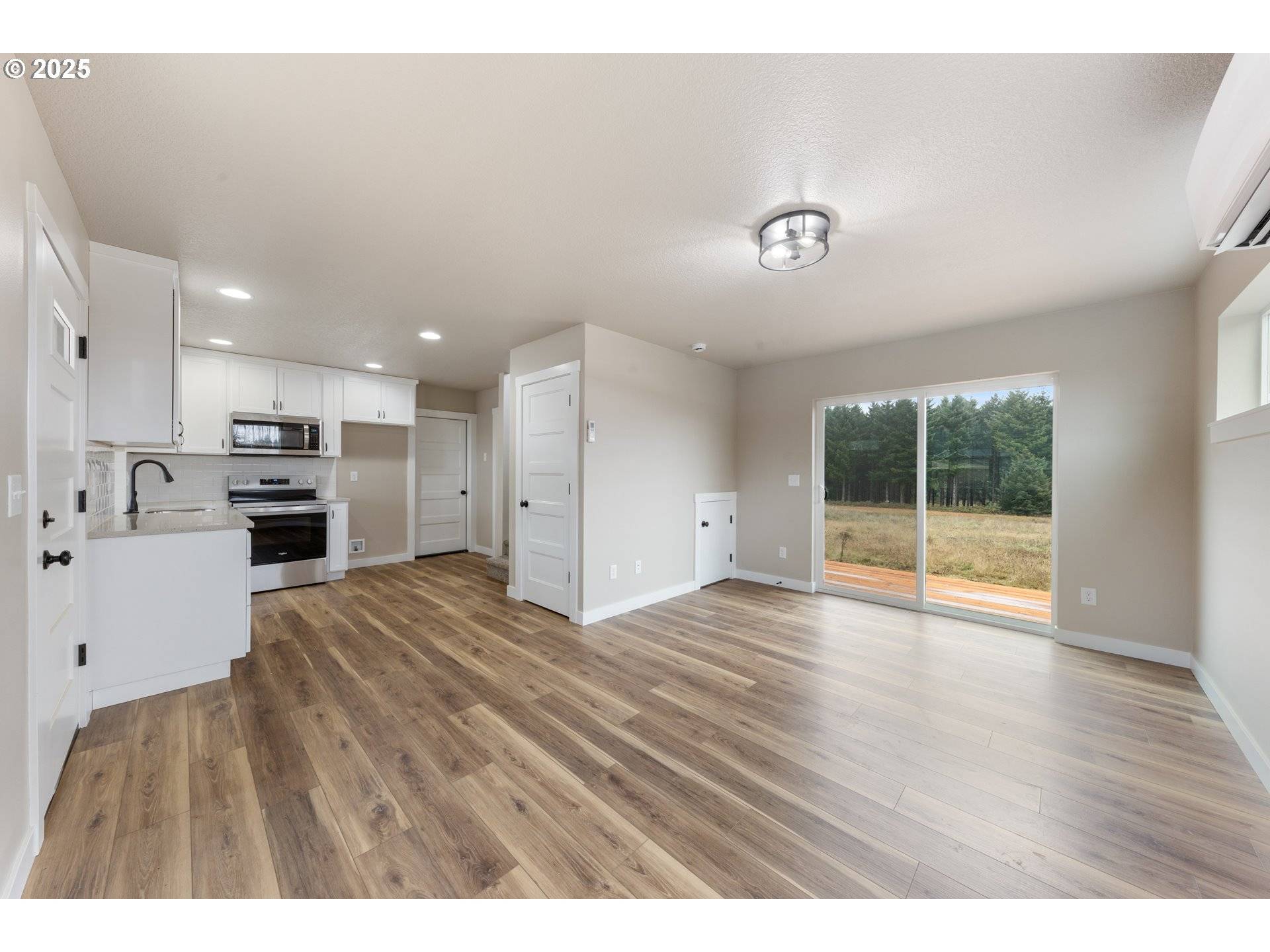 Willamina, OR 97396,1006 NW Kindness CT