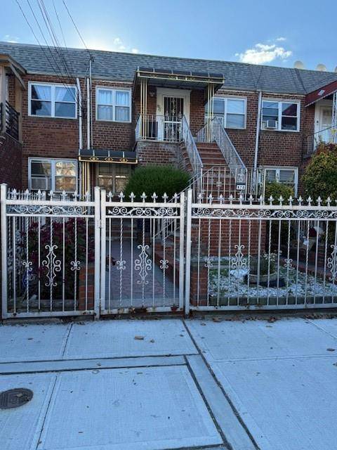 Brooklyn, NY 11236,870 East 93rd ST