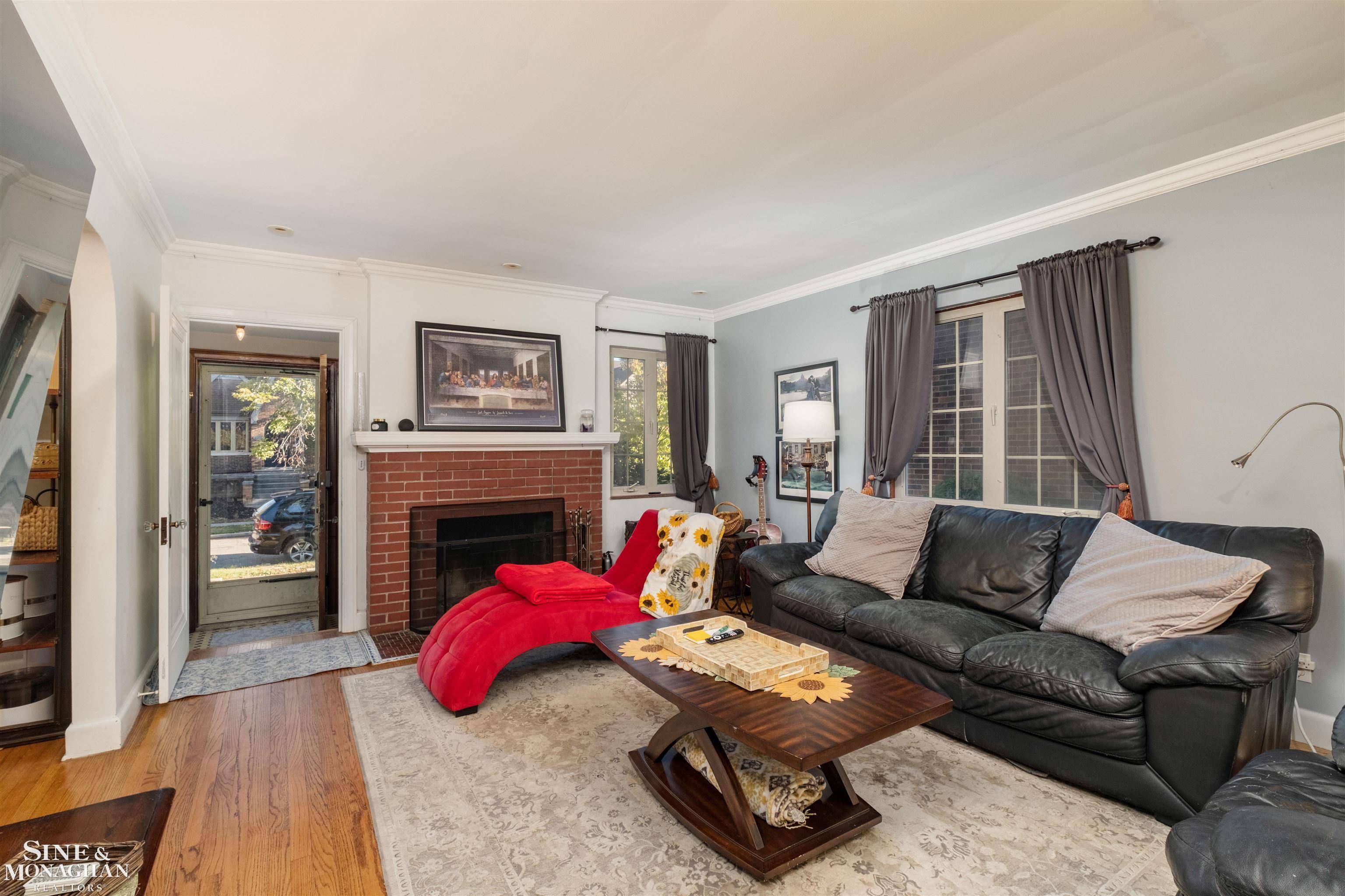 Grosse Pointe Farms, MI 48236,441 Manor ST