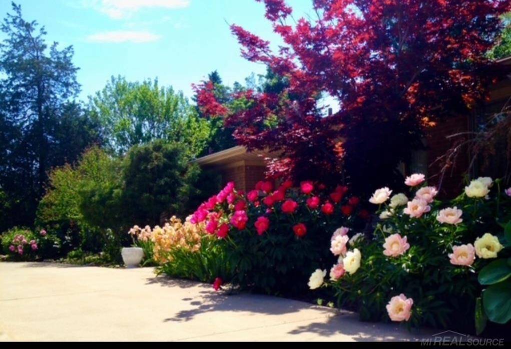 Beverly Hills, MI 48025,21860 Normandale ST