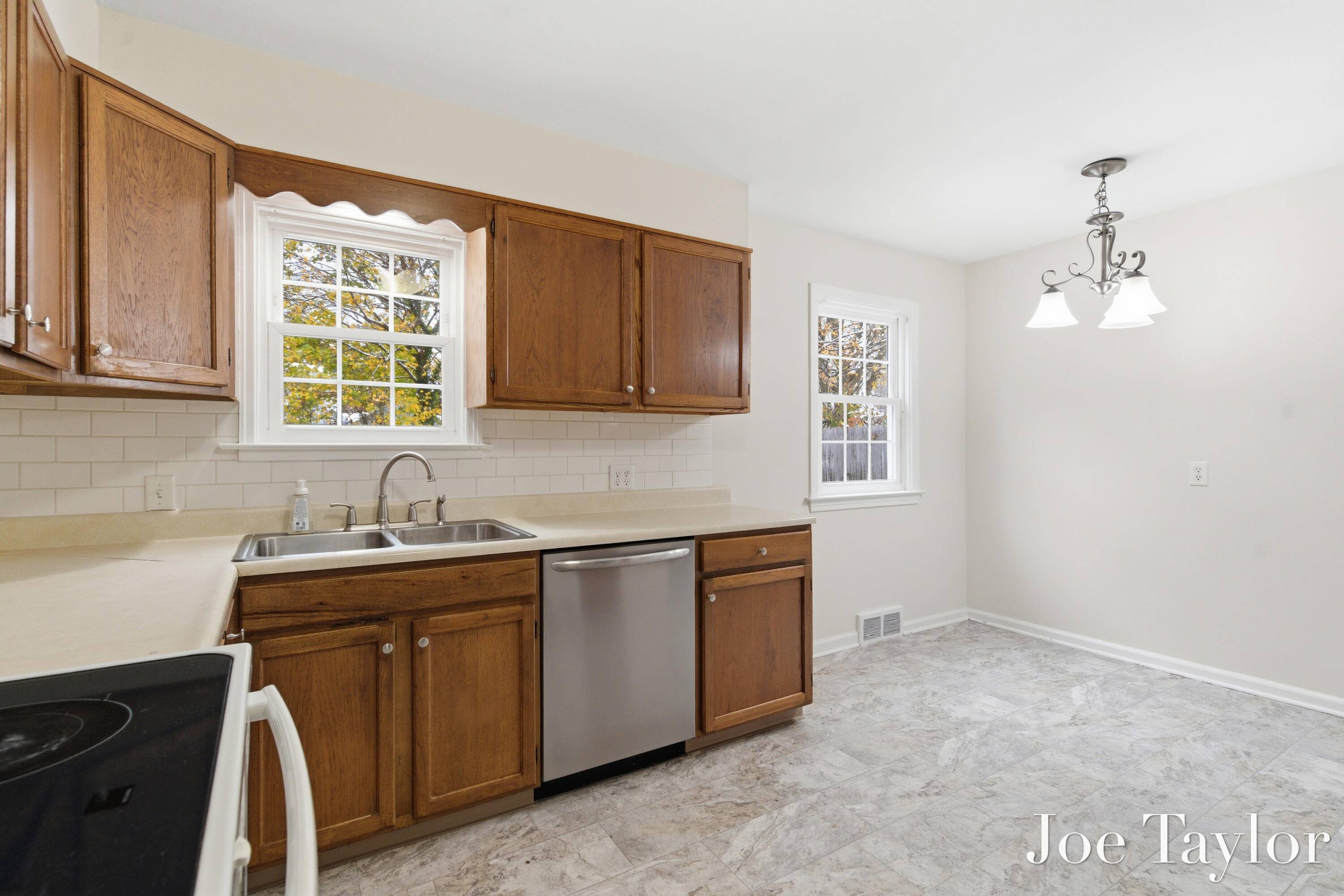 Kalamazoo, MI 49006,809 Jenks BLVD