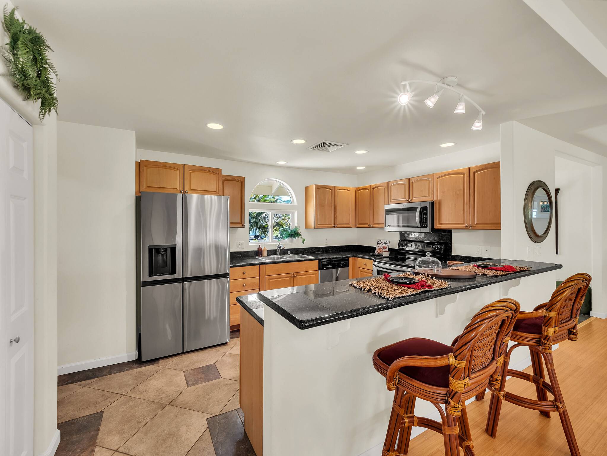 Hilo, HI 96720,331 NOELANI LOOP