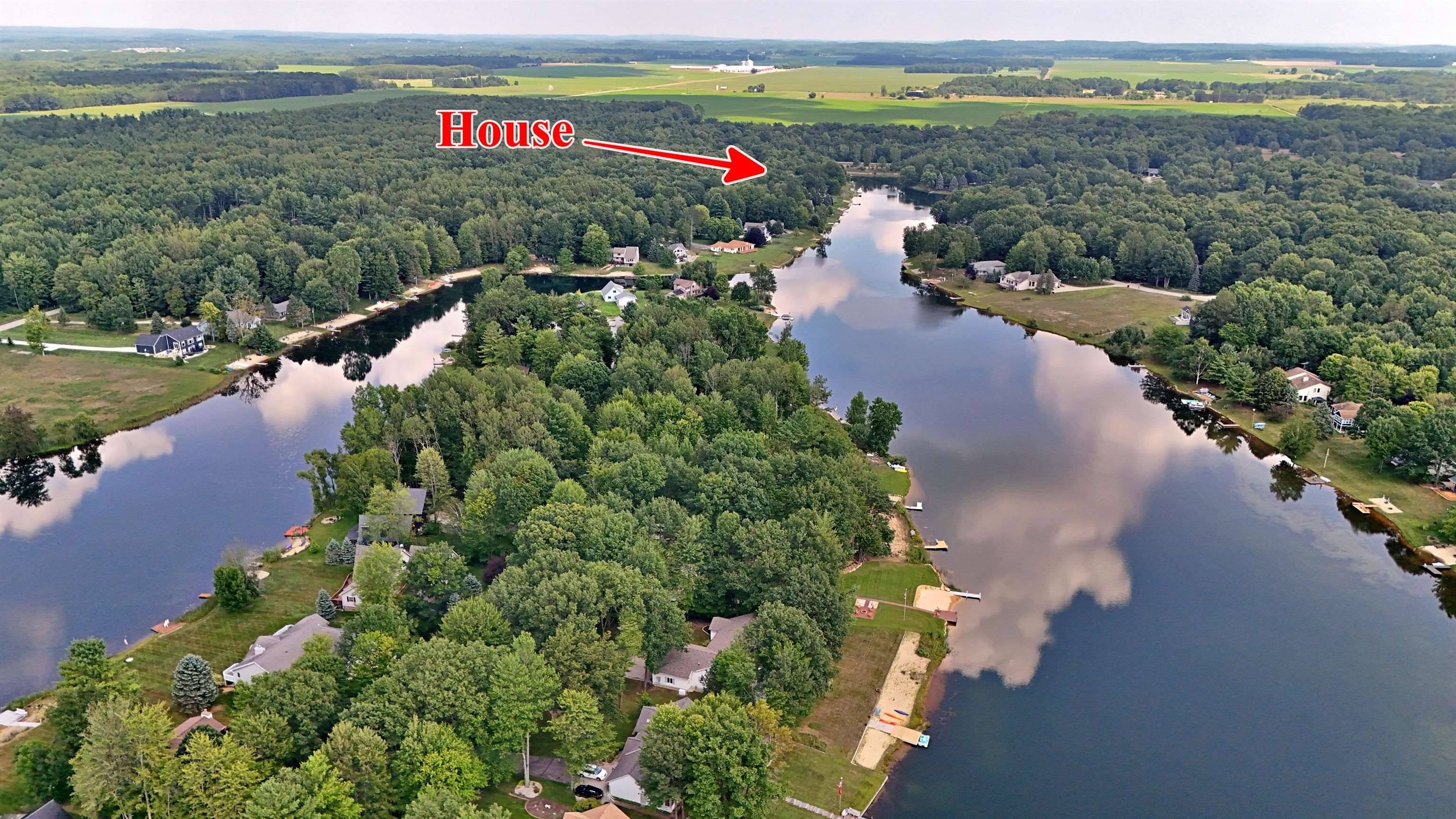 Canadian Lakes, MI 49346,8800 Longview DR