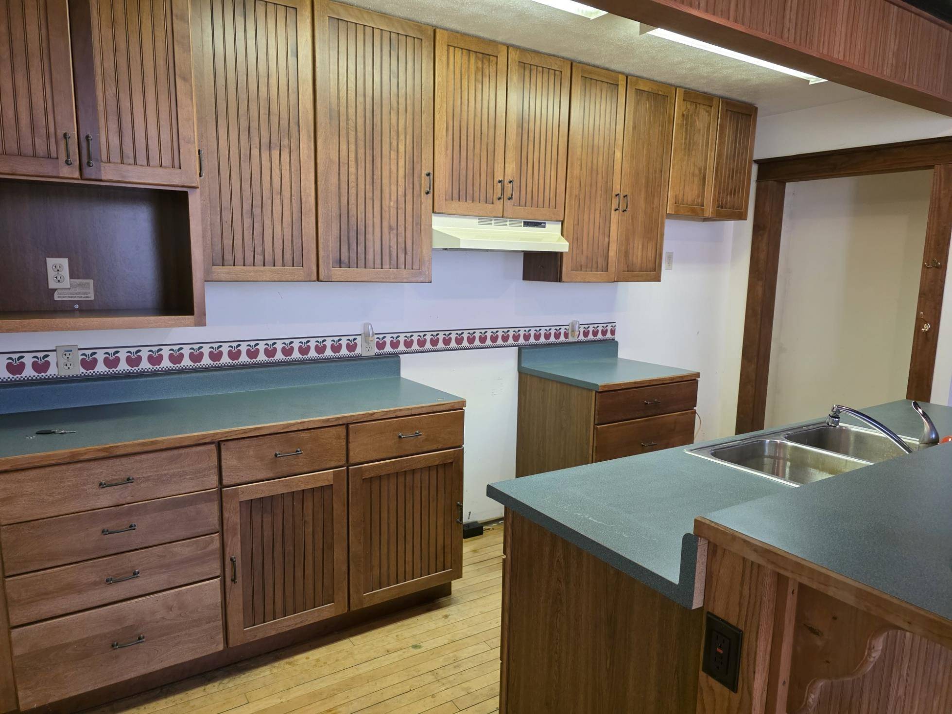 Central Lake, MI 49622,6132 Bunker Hill RD