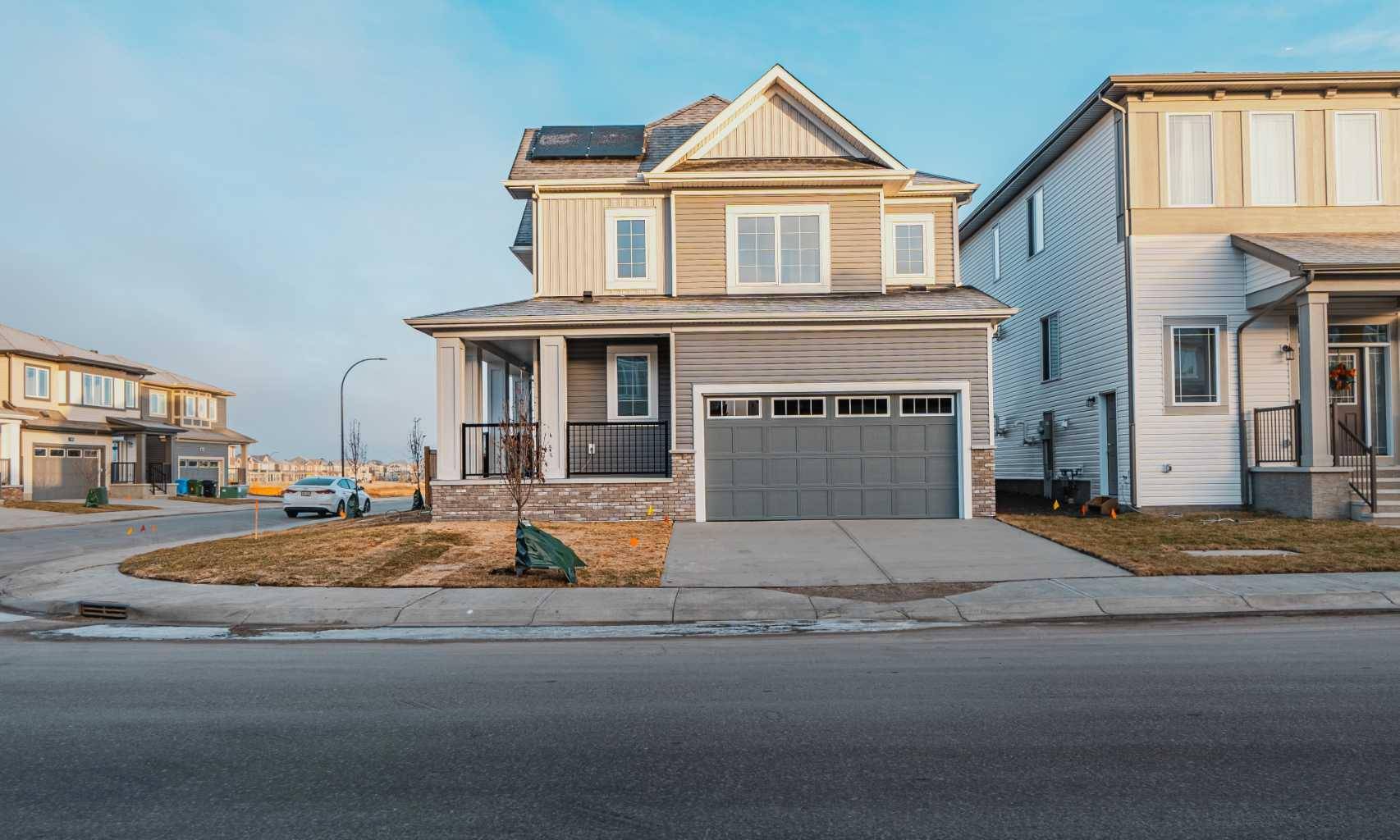 Calgary, AB T3N 2N3,12 CITYSIDE CRES NE