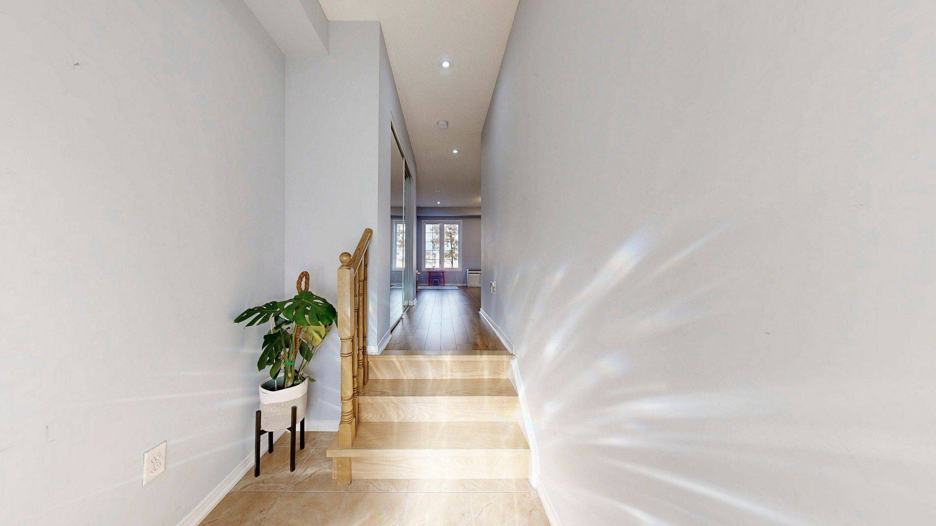 Ajax, ON L1Z 0K8,459 Rossland RD E