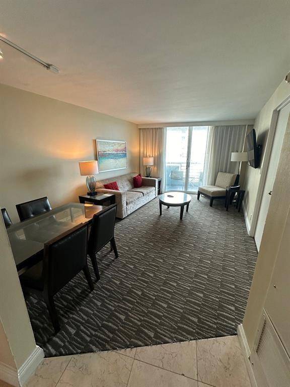 Fort Lauderdale, FL 33304,2670 E Sunrise Blvd #1030