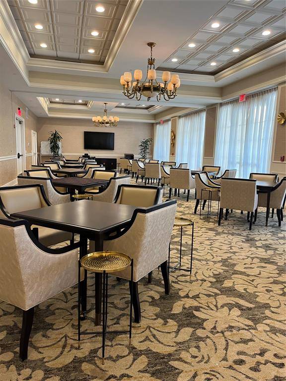 Weston, FL 33331,16102 Emerald Estates Dr #129