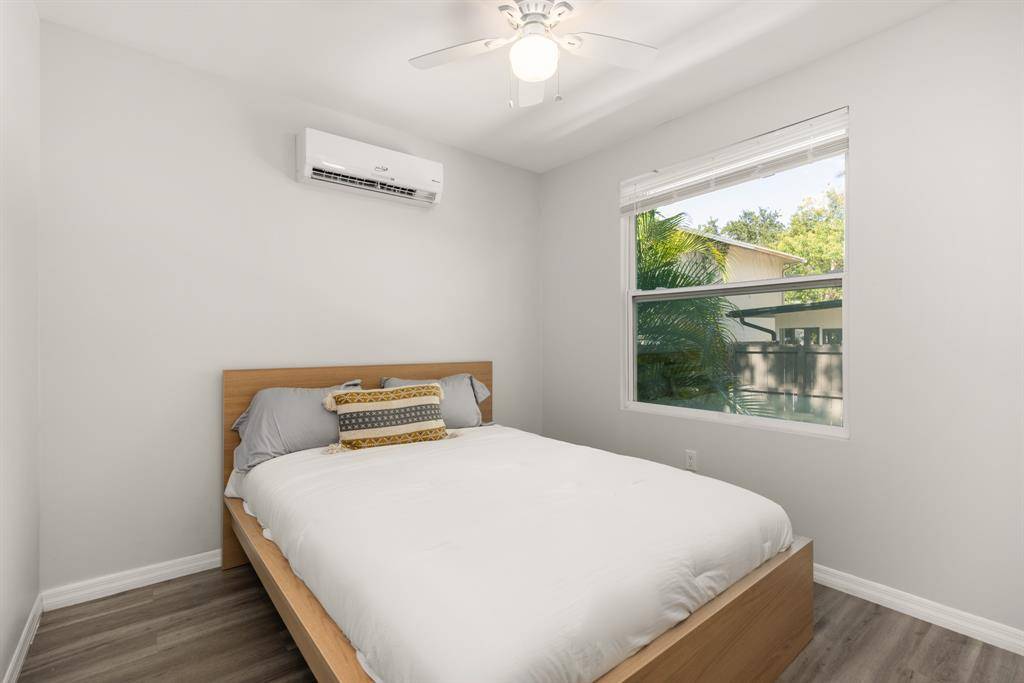 Fort Lauderdale, FL 33312,615 SW 14th Ave