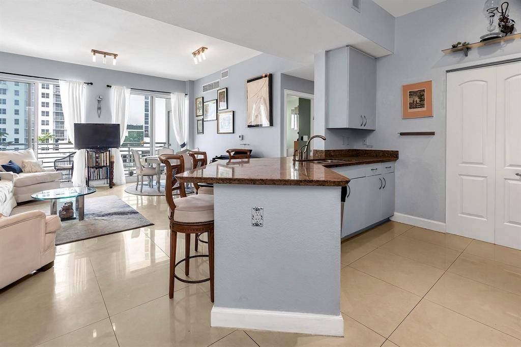 Hollywood, FL 33020,1830 Radius Dr #1412