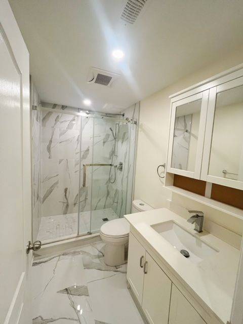 Newmarket, ON L3X 0C4,1300 Blencowe Cres (Bsmt) CRES