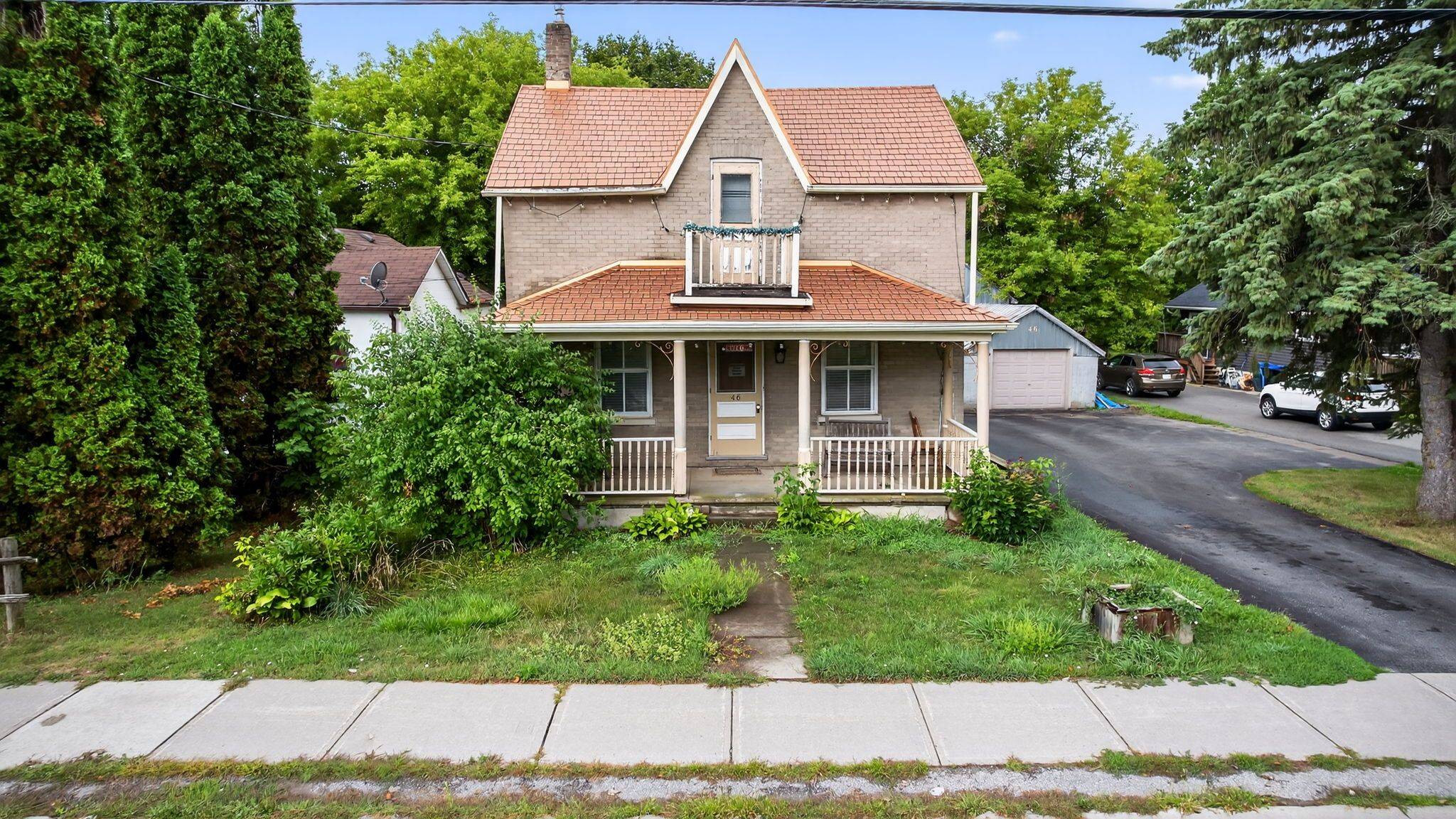 Innisfil, ON L0L 1L0,46 King ST N