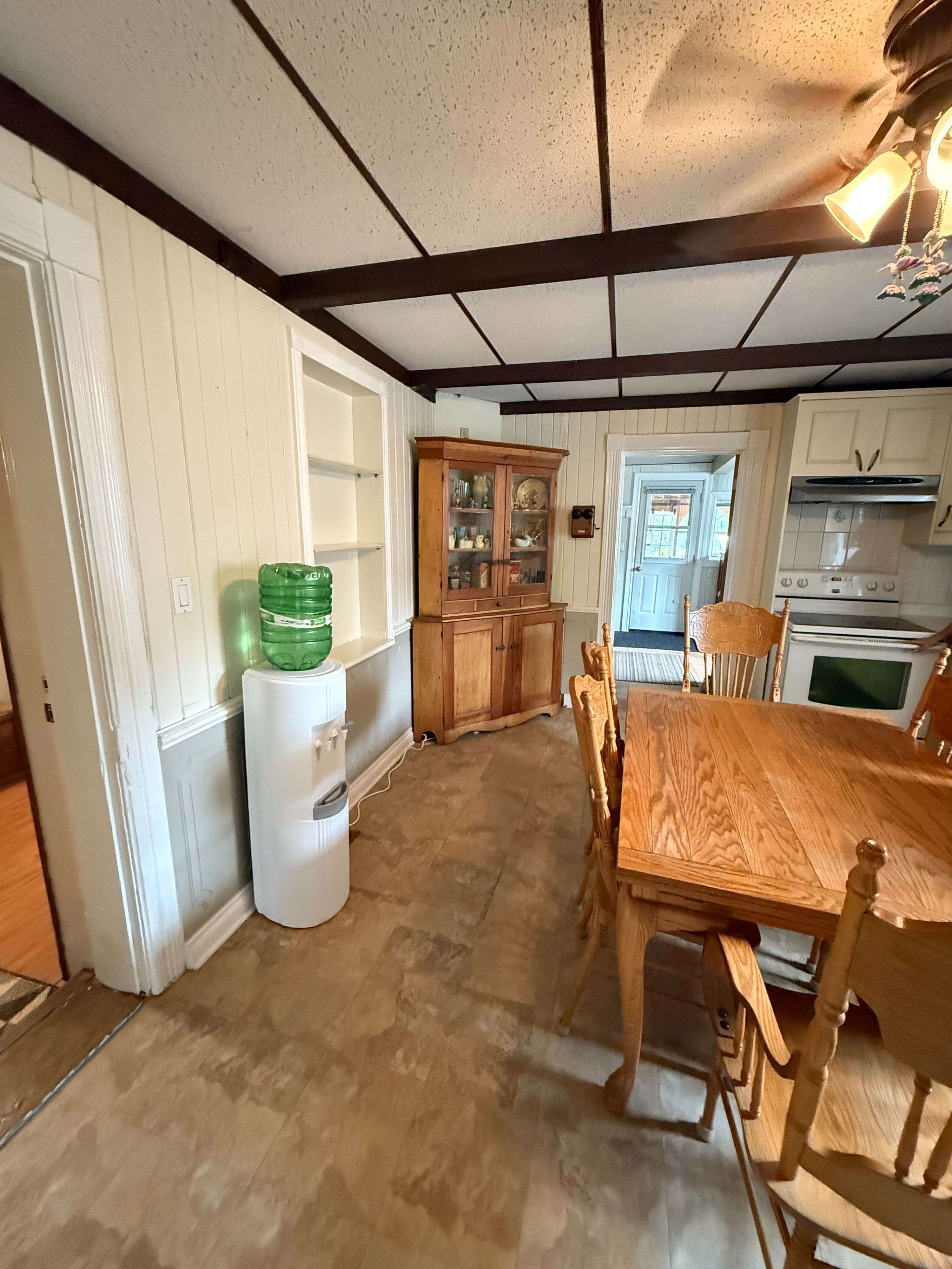 Innisfil, ON L0L 1L0,46 King ST N