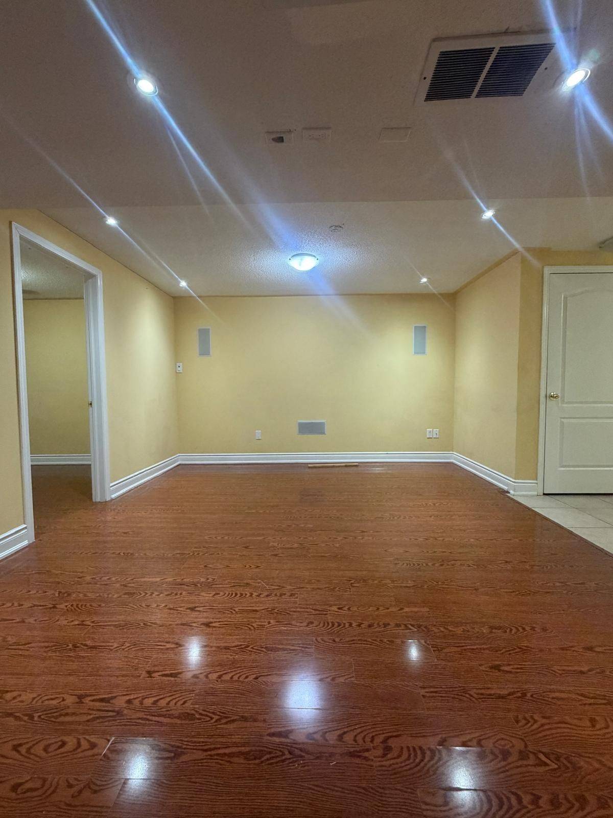 Mississauga, ON L4Z 4K4,5283 Pedalina DR