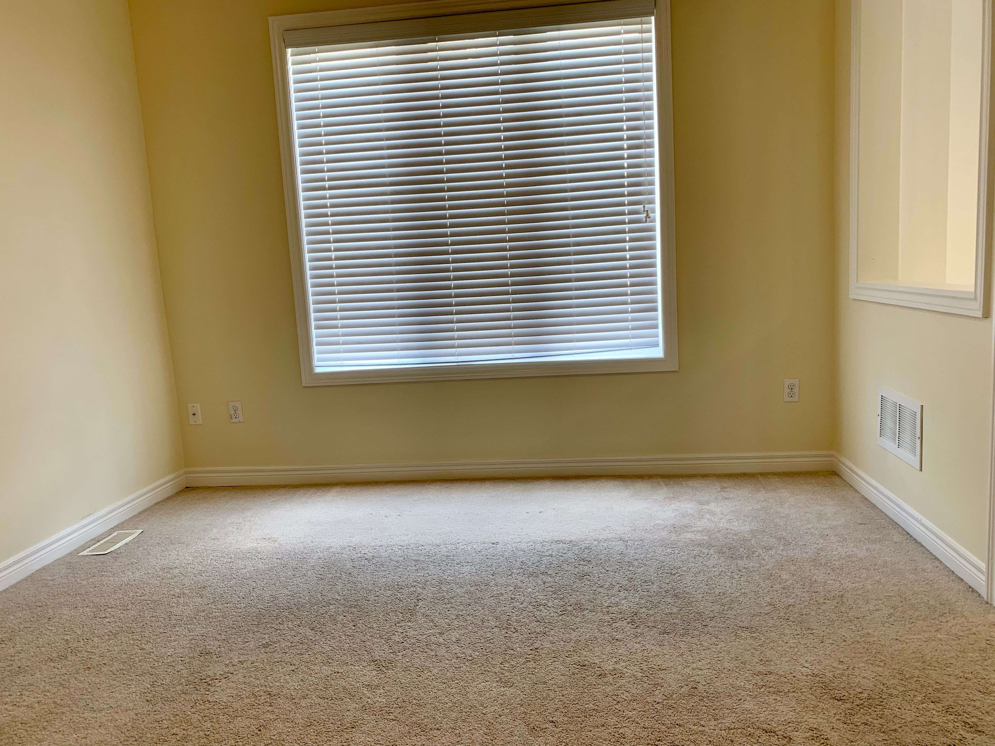 Brampton, ON L7A 0W3,23 Baby Pointe TRL