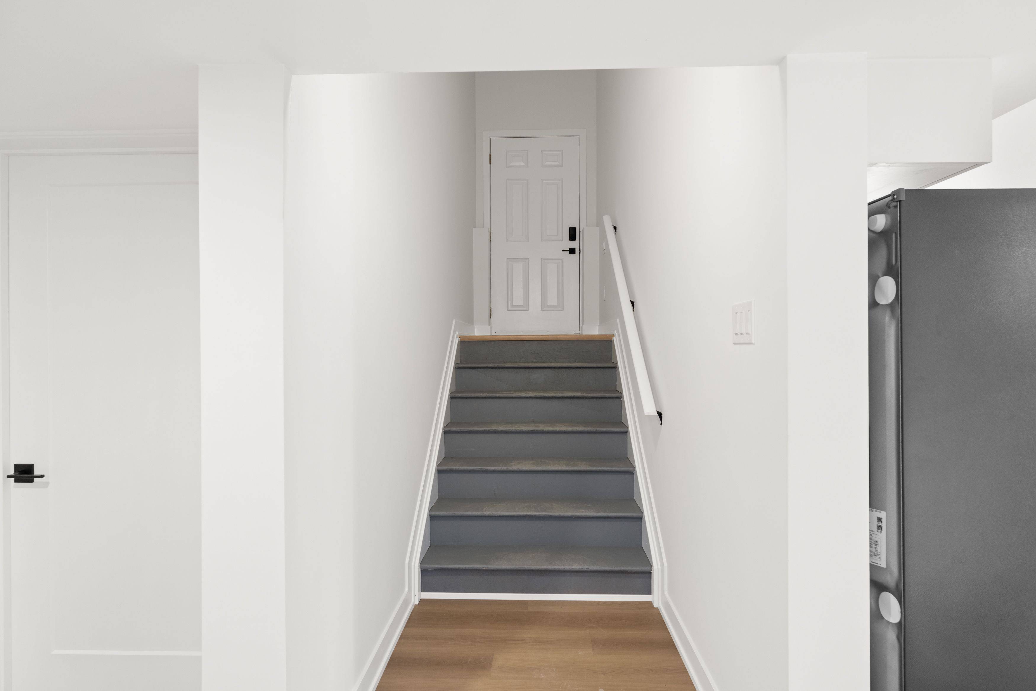 Brockville, ON K6V 0H2,1104 A Moore ST #1