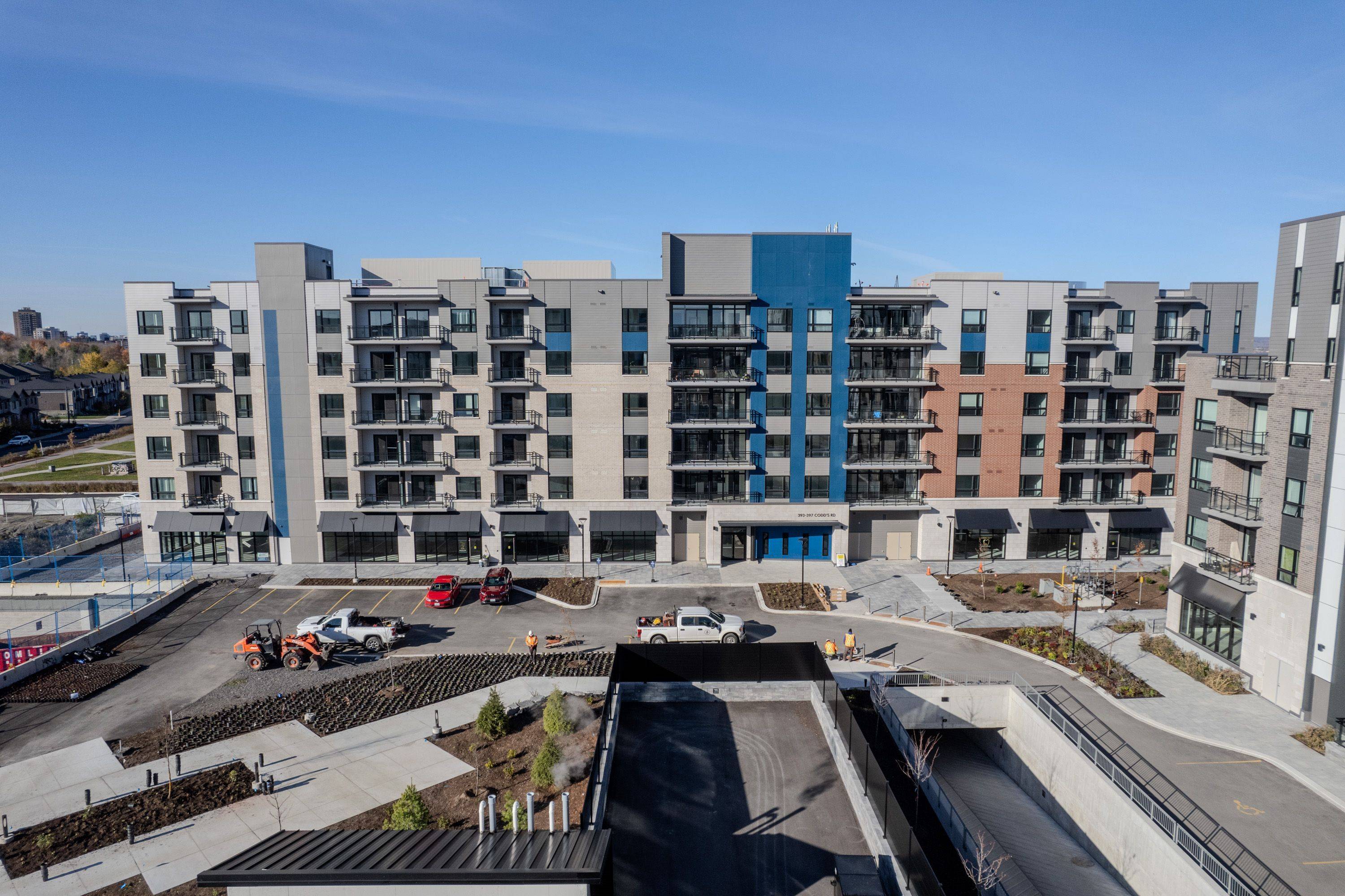 Manor Park - Cardinal Glen And Area, ON K1K 2G8,393 Codd's RD #106