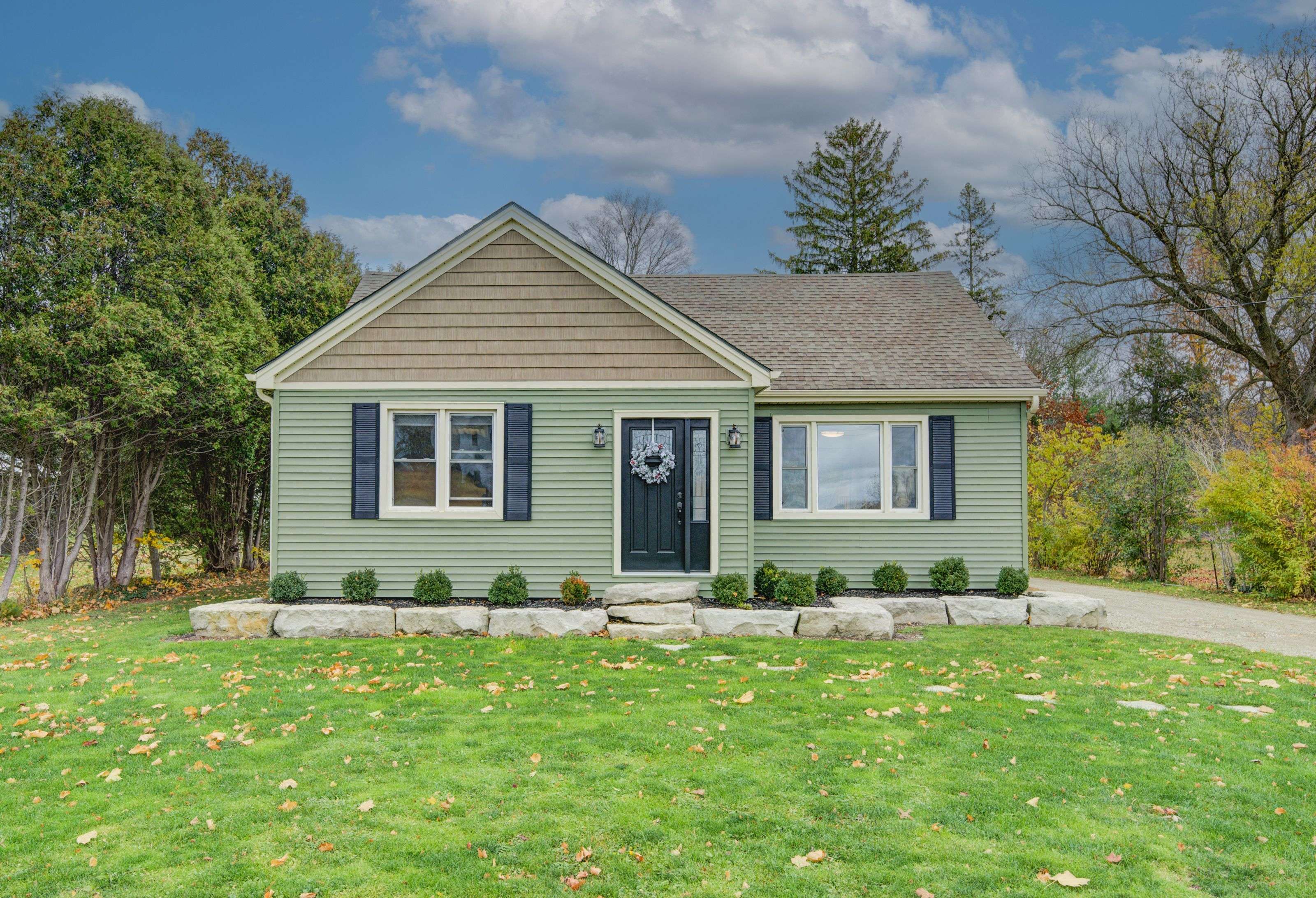 South-west Oxford, ON N4G 4H1,332508 Plank Line E