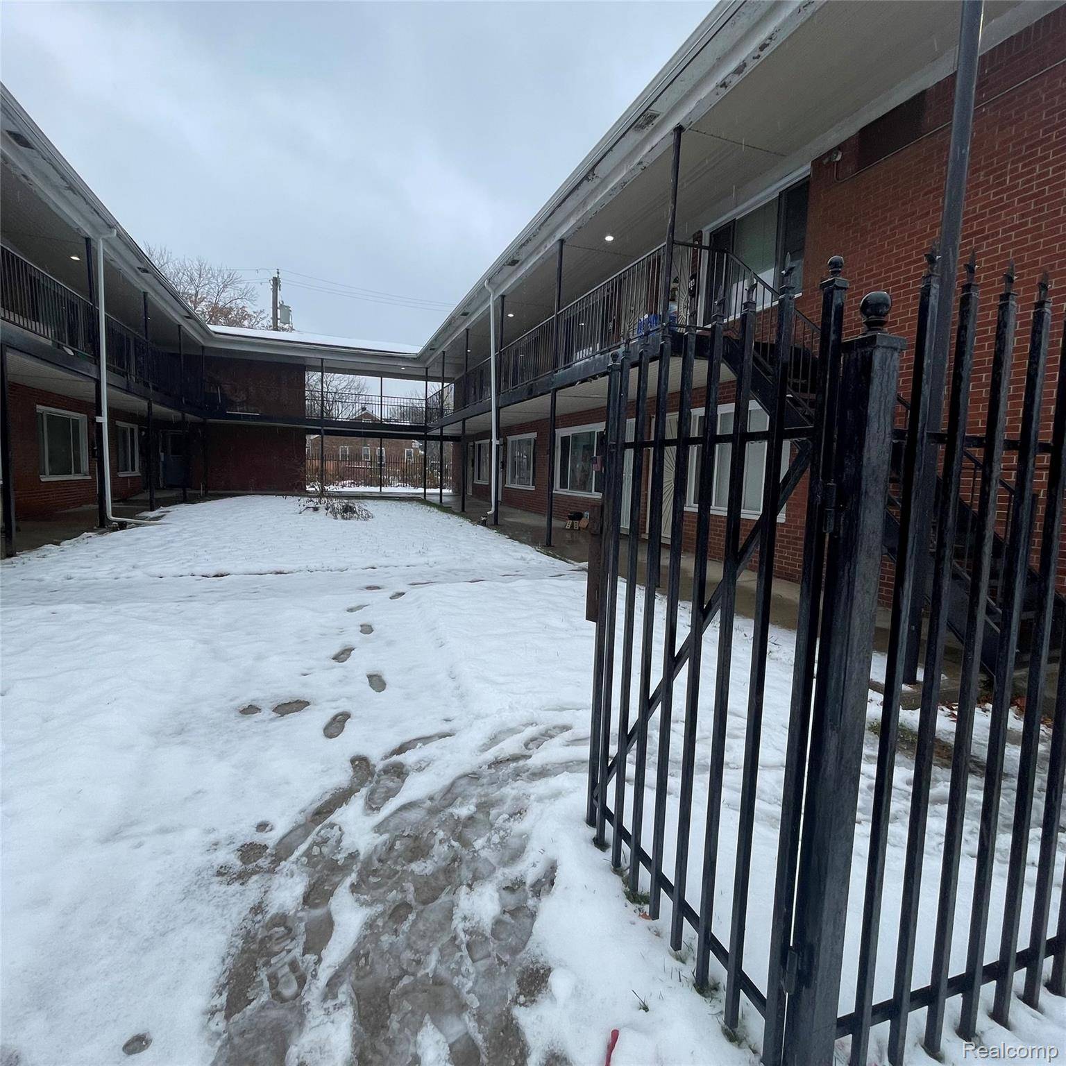 Detroit, MI 48224,10235 Whittier ST