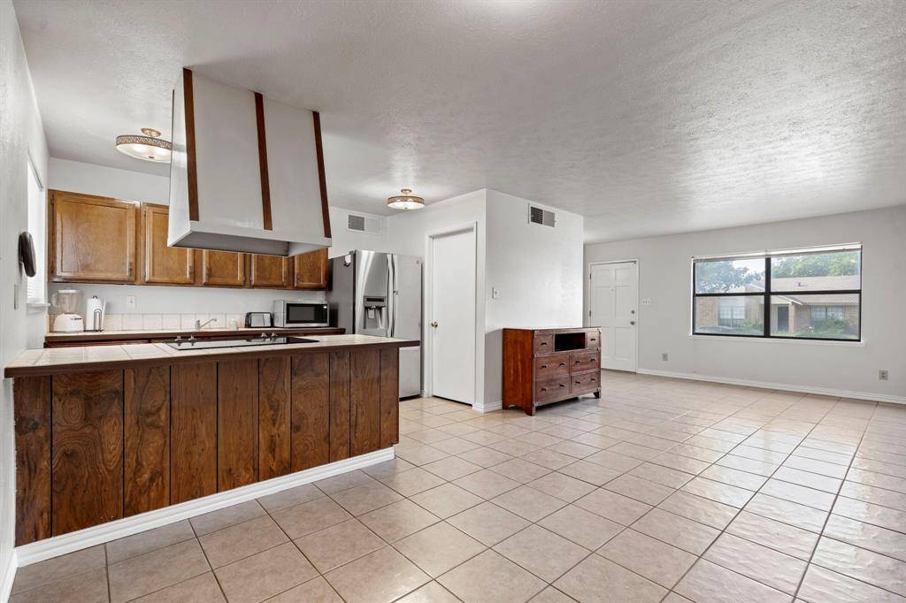 Fort Worth, TX 76133,3736 Longmeadow Way