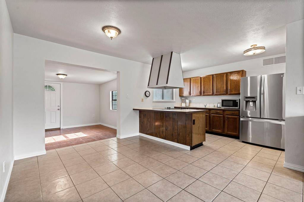 Fort Worth, TX 76133,3736 Longmeadow Way