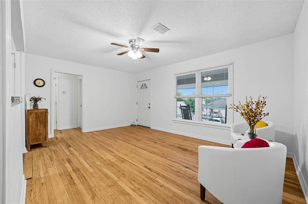 River Oaks, TX 76114,1617 Hillside Drive