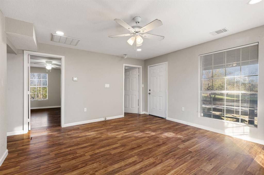 Emory, TX 75440,202 S Dunbar Lane