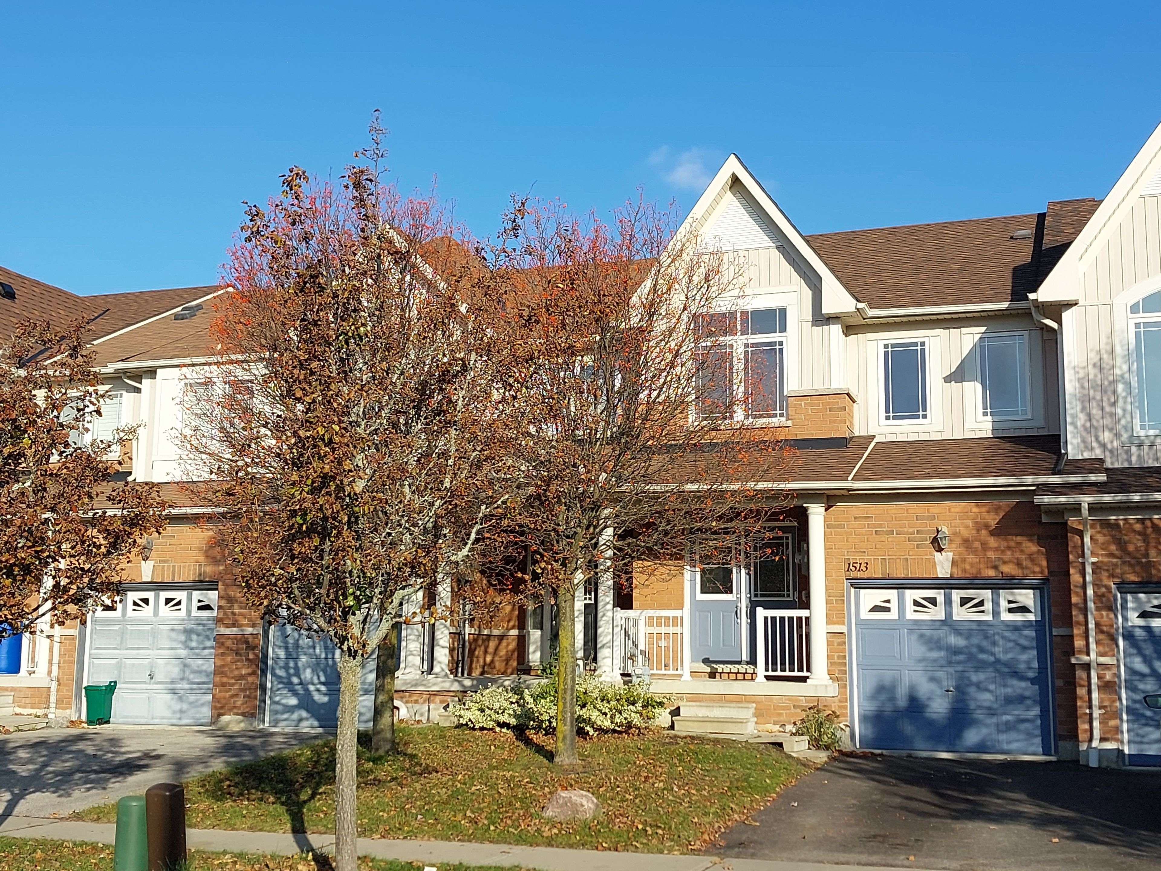 Oshawa, ON L1K 0M5,1513 Glenbourne DR