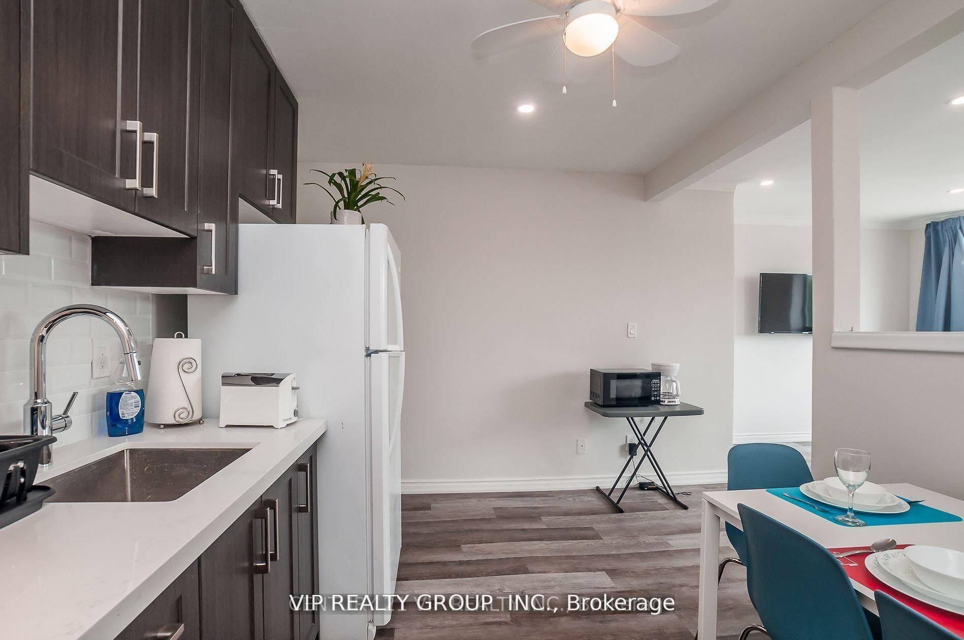 Toronto E08, ON M1K 2S3,2626 Eglinton AVE E #unit 2